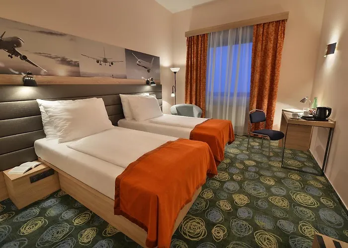 Ramada Airport Hotel Prague